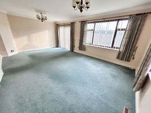 Lounge- click for photo gallery